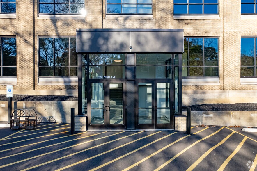 7301-7325 Penn Ave, Pittsburgh, PA à louer - Photo de l’immeuble – Image 2 sur 3
