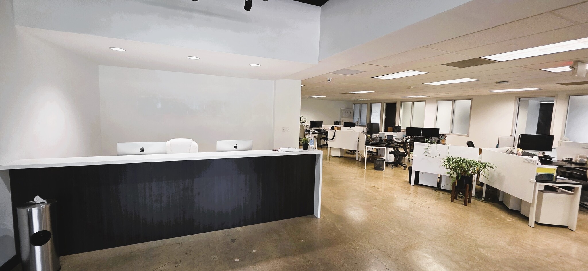 4545 Fuller Dr, Irving, TX à louer Photo intérieure– Image 1 sur 7