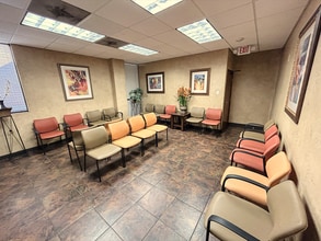 6705 Heritage Pkwy, Rockwall, TX à louer Photo intérieure– Image 2 sur 12