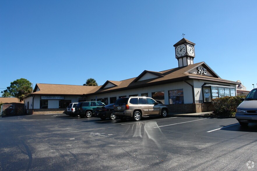 2355 S Ridgewood Ave, Daytona Beach, FL à vendre - Photo de l’immeuble – Image 2 sur 7