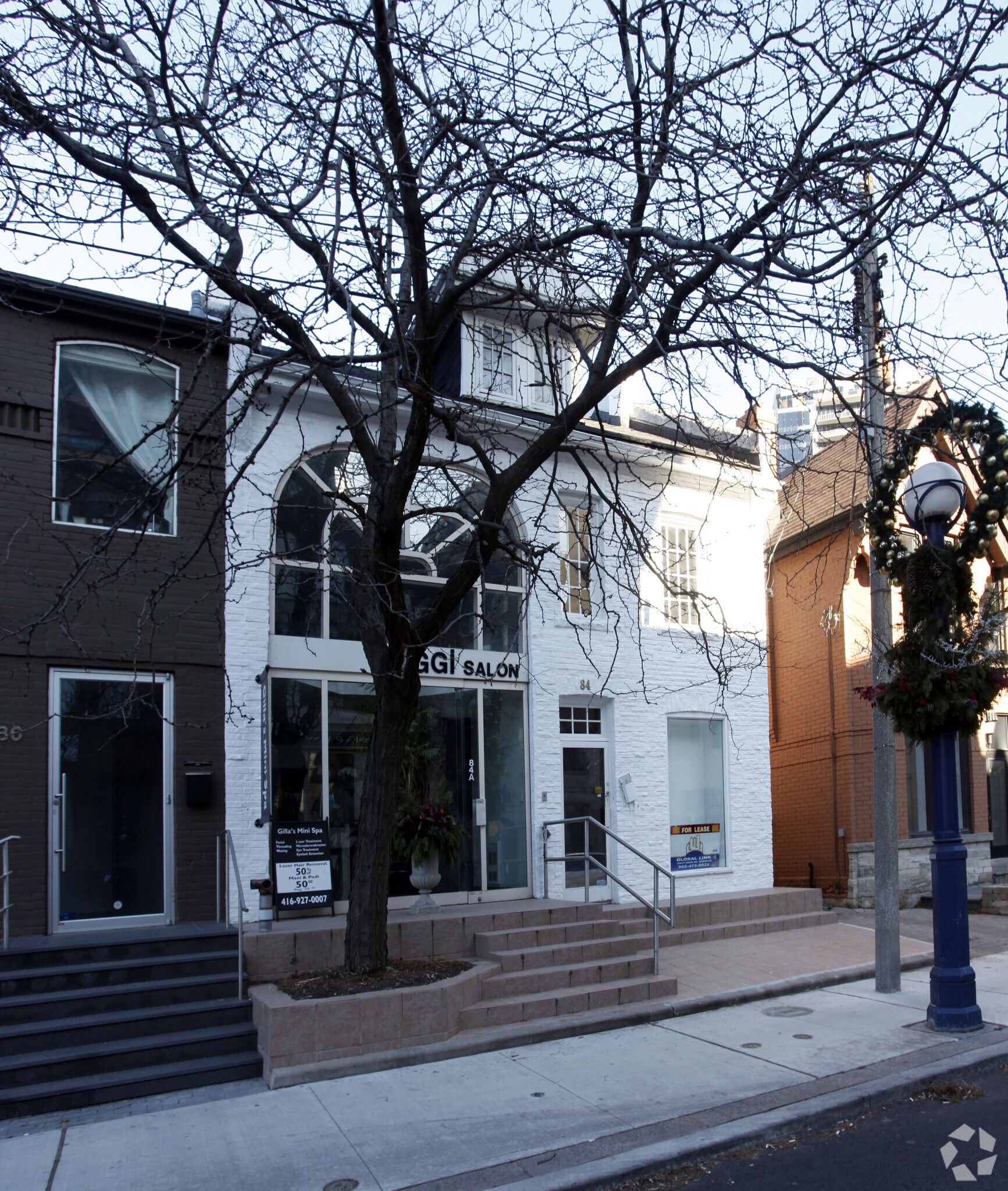 84 Scollard St, Toronto, ON à louer Photo principale– Image 1 sur 3