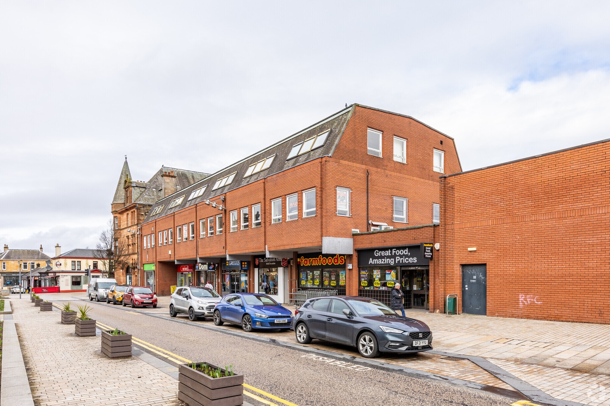 5-17 High St, Renfrew à vendre Photo principale– Image 1 sur 3