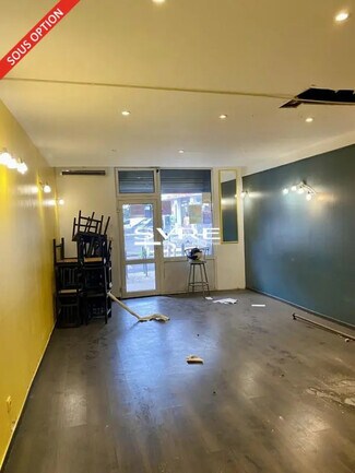 Plus de détails pour Local commercial à louer