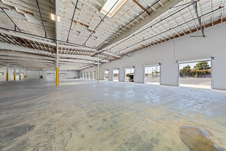 Plus de détails pour 795 H St, Chula Vista, CA - Industriel/Logistique à vendre