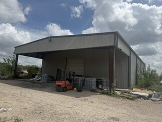 Plus de détails pour 258 County 281 rd, Alvin, TX - Industriel/Logistique à louer