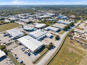 1201 S Commercial Blvd, Arlington, TX - VUE AÉRIENNE  vue de carte - Image1