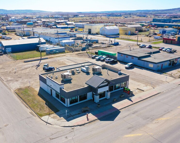 11300 8 St, Dawson Creek, BC à vendre - Photo de l’immeuble – Image 2 sur 9