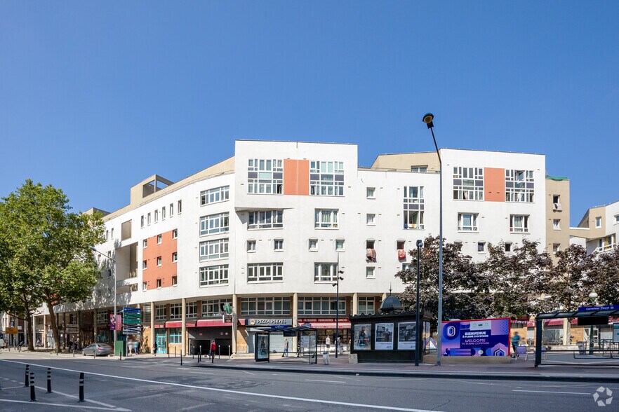 Bureau dans 170 Boulevard Anatole France, SAINT-DENIS à louer - Photo principale – Image 1 sur 4