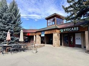 225 Anglers Dr, Steamboat Springs, CO à louer Photo intérieure– Image 2 sur 6