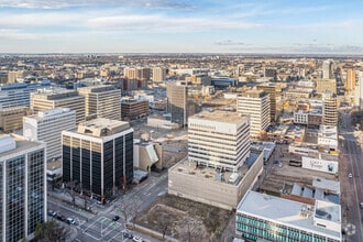 10025 106th St NW, Edmonton, AB - VUE AÉRIENNE  vue de carte - Image1