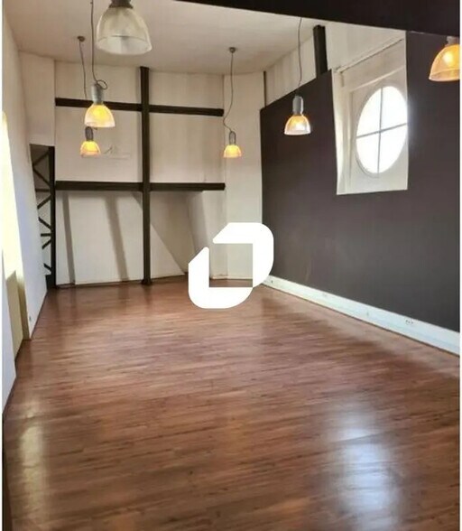 Bureau dans Roubaix à vendre - Photo intérieure – Image 3 sur 8