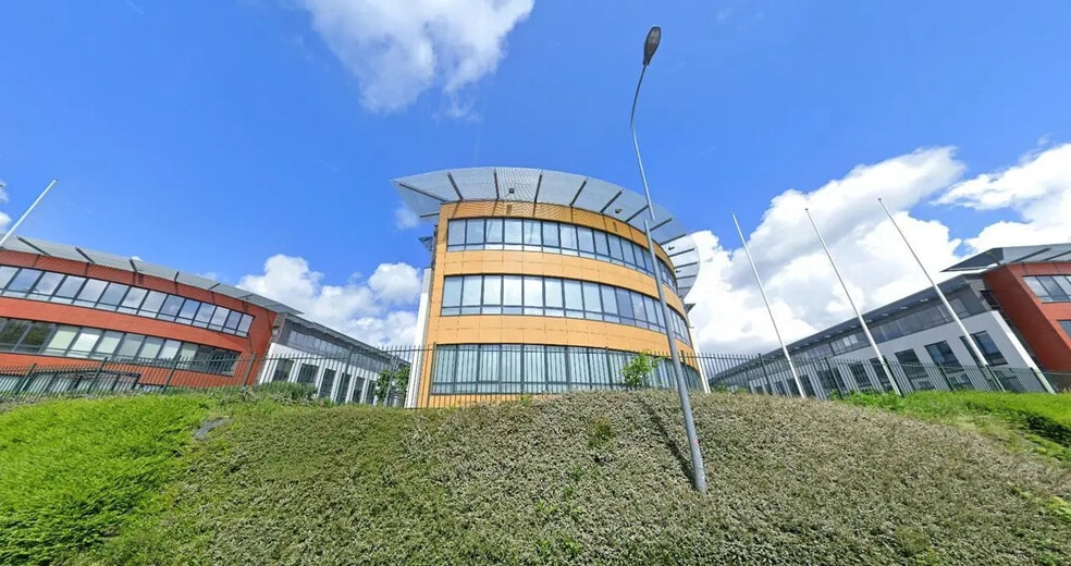 3 Rue Philippe Noiret, Saint-André-lez-Lille à louer - Photo de l’immeuble – Image 1 sur 15