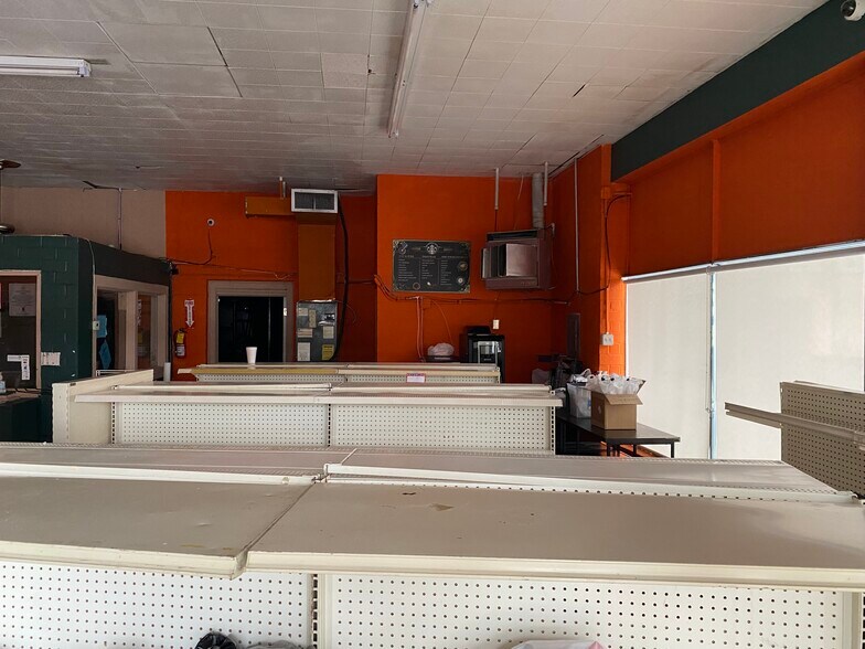 722 Martin Luther King Jr Blvd, Macon-Bibb, GA à louer - Photo intérieure – Image 2 sur 10