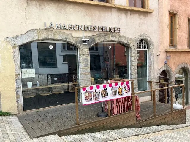 Plus de détails pour Local commercial à vendre