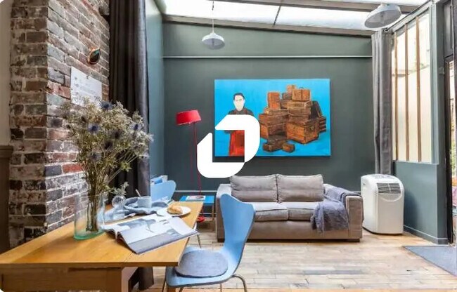 Plus de détails pour Bureau à vendre