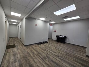 4502 Irvington Ave, Jacksonville, FL à louer Photo intérieure– Image 2 sur 7