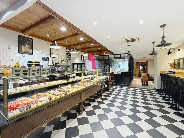 Local commercial dans Rambouillet à vendre - Photo de l’immeuble – Image 2 sur 5