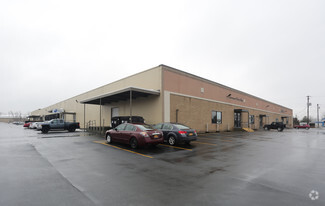 Plus de détails pour 6804 Manlius Center Rd, East Syracuse, NY - Local d'activités à louer