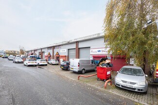 Plus de détails pour 77-87 River Rd, Barking - Industriel/Logistique à louer