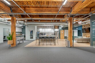 222 W Hubbard St, Chicago, IL à louer Photo intérieure– Image 2 sur 6