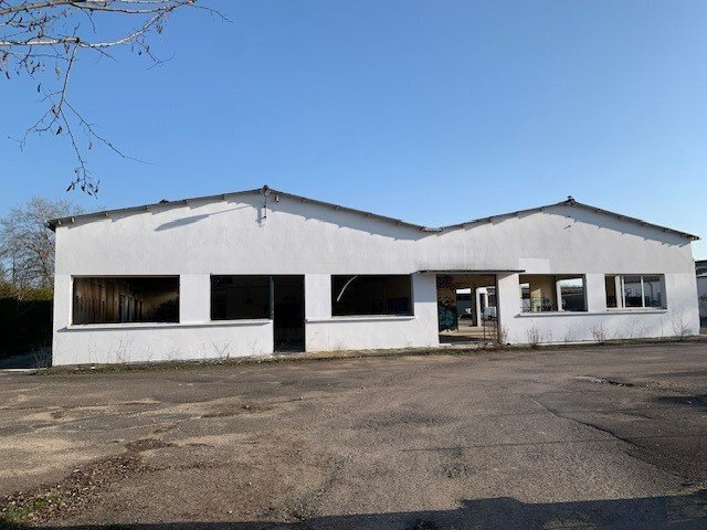 Local d'activités dans Longvic à vendre - Photo de l’immeuble – Image 3 sur 5