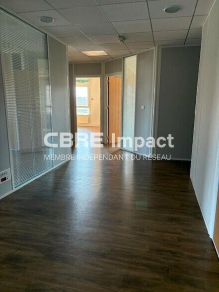 29 Rue Louis De Broglie, Dijon à louer - Photo intérieure – Image 3 sur 4