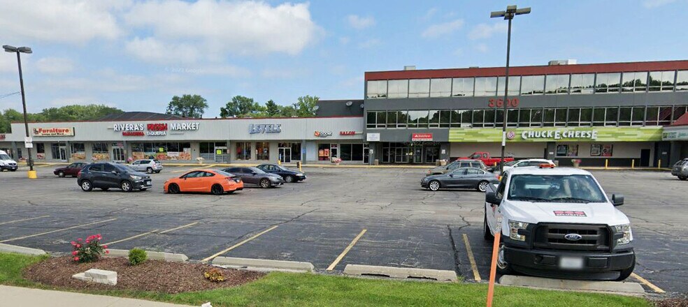 3502-3640 E State St, Rockford, IL à louer - Photo de l’immeuble – Image 3 sur 10