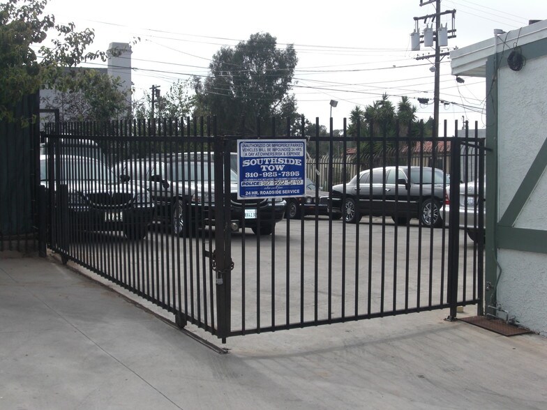 1209 N Sepulveda Blvd, Manhattan Beach, CA à vendre - Photo de l’immeuble – Image 2 sur 9