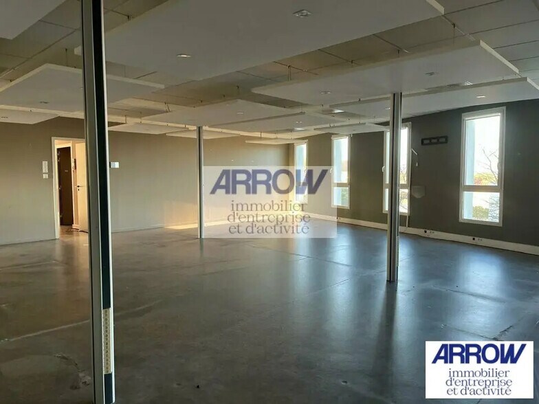 Local d'activités dans Bouguenais à vendre - Photo intérieure – Image 3 sur 5