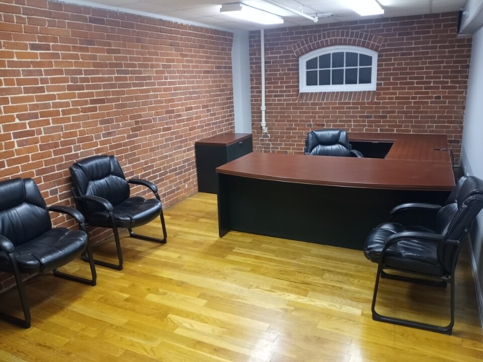 50 Industrial Cir, Lincoln, RI à louer Photo intérieure– Image 1 sur 6