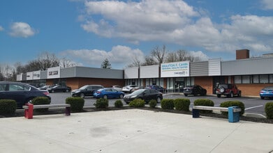 5810-5812 Madison Rd, Cincinnati, OH à louer Photo intérieure– Image 2 sur 3