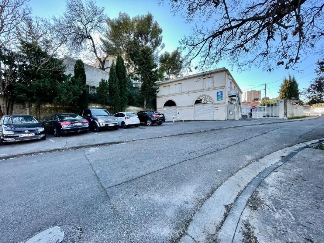 Bureau dans Marseille à vendre Photo de l’immeuble– Image 1 sur 17