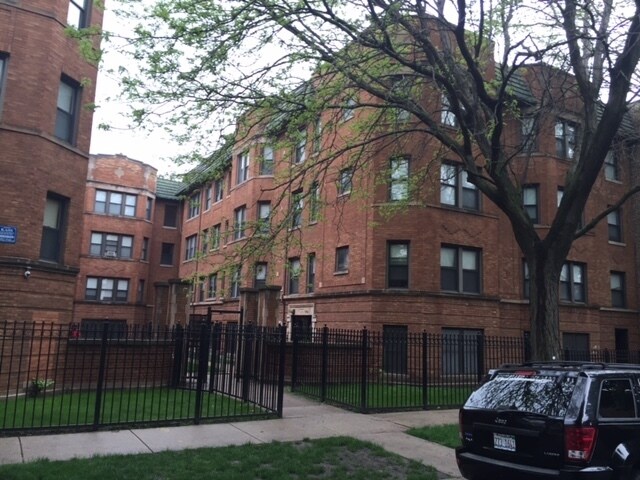 7948-7958 S Ingleside Ave, Chicago, IL à vendre - Photo de l’immeuble – Image 3 sur 17
