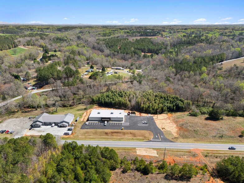 3255 S Highway 11, Westminster, SC à vendre - Photo de l’immeuble – Image 3 sur 8