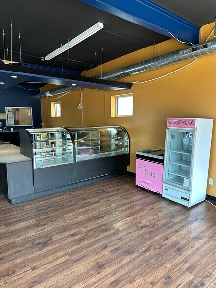 1886 S Broadway, Denver, CO à louer - Photo de l’immeuble – Image 3 sur 10