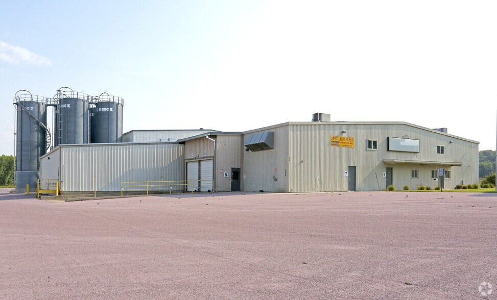 480 Industrial Rd, Mankato, MN à louer - Photo de l’immeuble – Image 3 sur 13