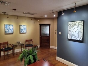 350 E Pine St, Orlando, FL à louer Photo intérieure– Image 1 sur 22