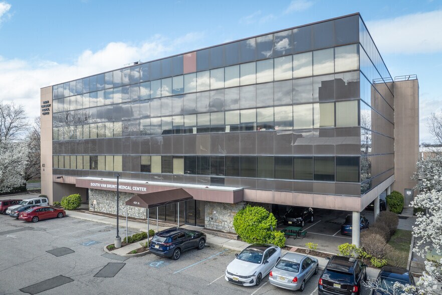 401 S Van Brunt St, Englewood, NJ à louer - Photo de l’immeuble – Image 2 sur 5