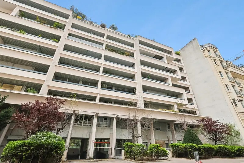 118-122 Rue De Vaugirard, Paris à vendre Photo de l’immeuble– Image 1 sur 15