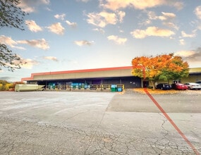 13475-13575 SW Millikan Way, Beaverton, OR à louer Photo de l’immeuble– Image 1 sur 18