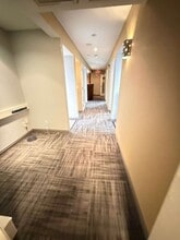 39 Smith Ave, Mount Kisco, NY à louer Photo intérieure– Image 2 sur 30