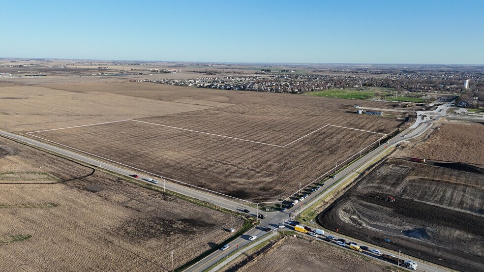 SW 19th Street, Grimes, IA à vendre - Photo de l’immeuble – Image 1 sur 6