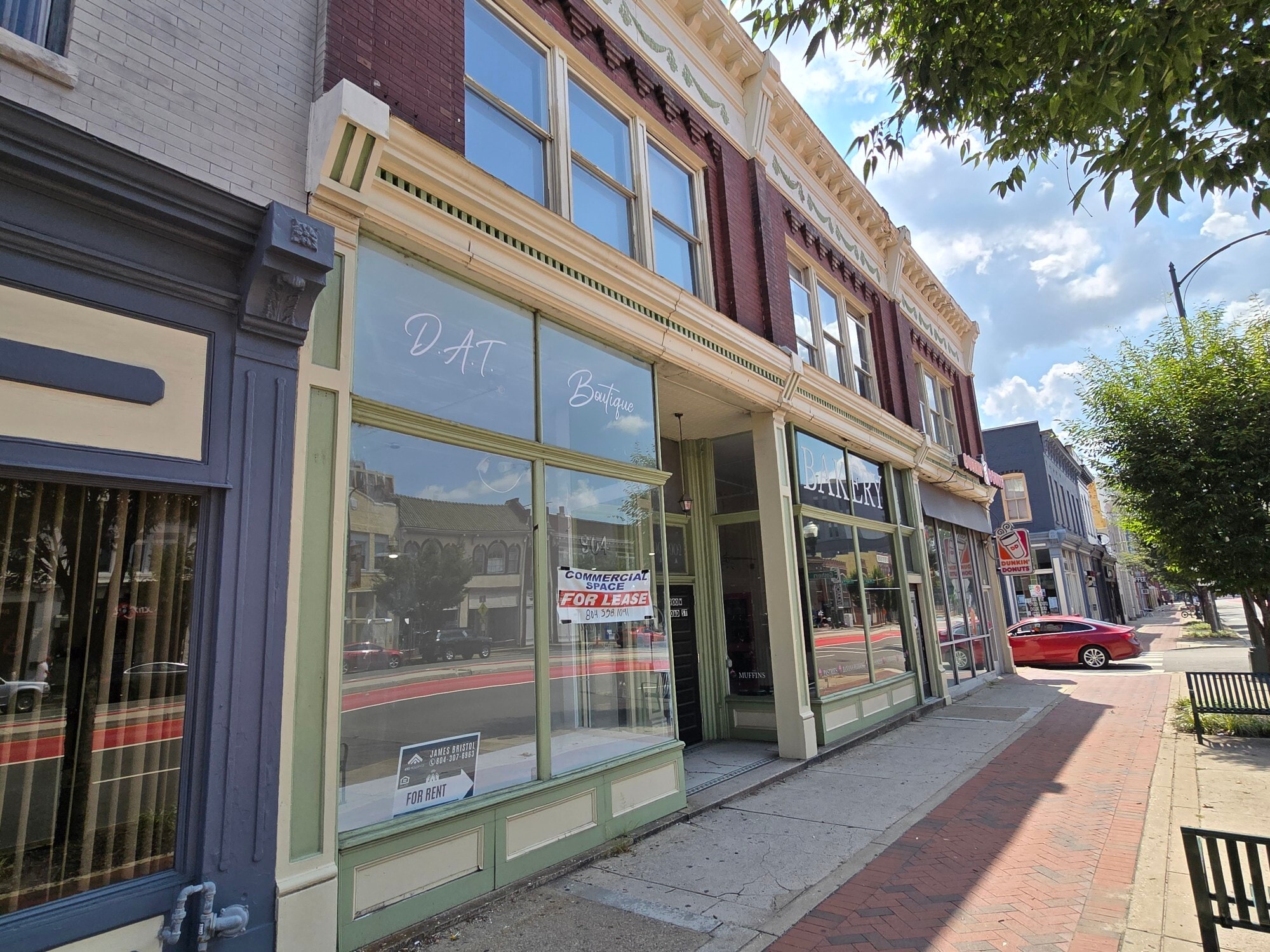 900-924 W Broad St, Richmond, VA à louer Photo de l’immeuble– Image 1 sur 13