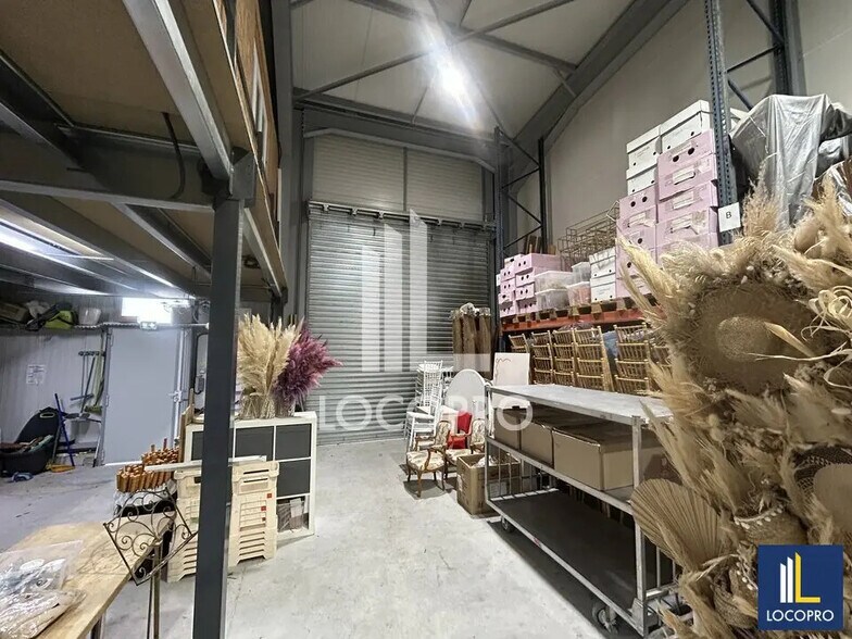 1160 Chemin De La Sine, Vence à louer - Photo de l’immeuble – Image 2 sur 6