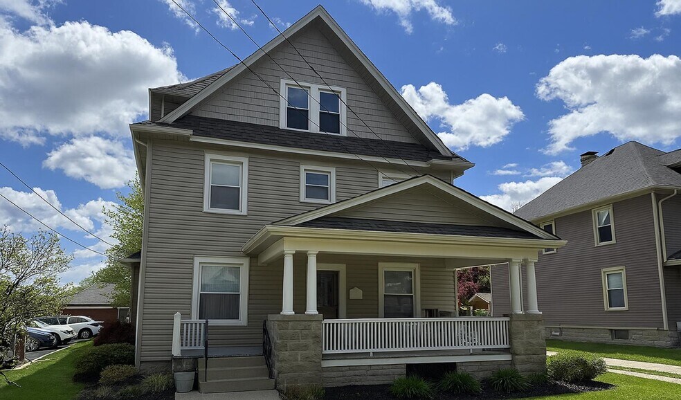 6715 Maplewood Ave, Sylvania, OH à vendre - Photo principale – Image 1 sur 2