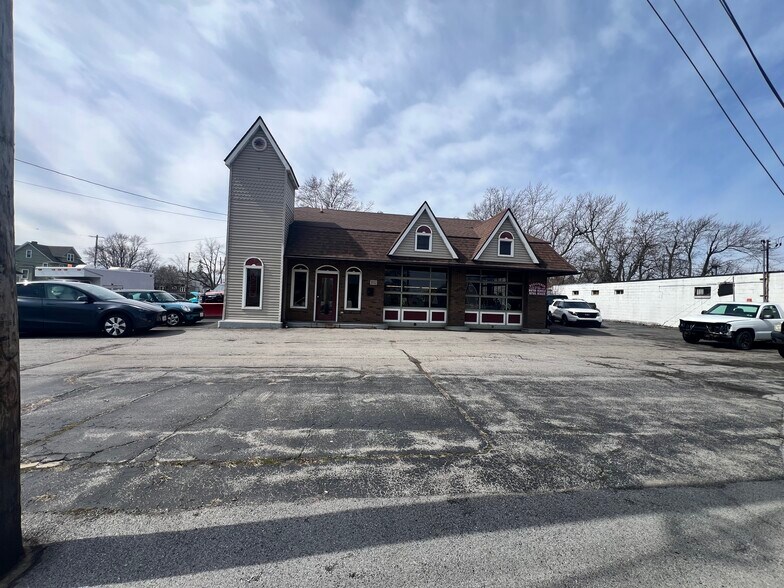 5822 Transit Rd, Depew, NY à vendre - Photo de l’immeuble – Image 2 sur 9