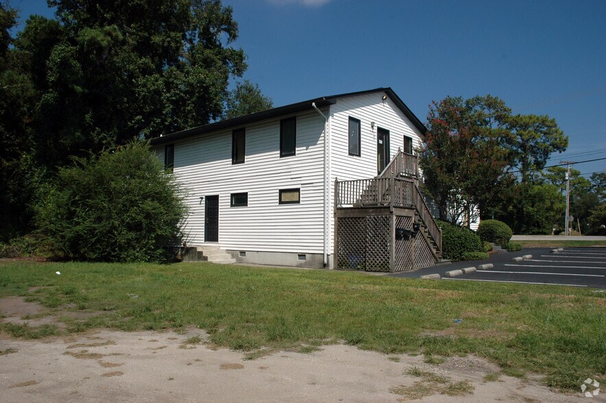 1350 Chuck Dawley Blvd, Mount Pleasant, SC à louer - Photo de l’immeuble – Image 3 sur 14