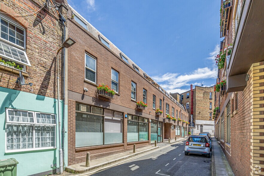 1-3 Canfield Pl, Londres à louer - Photo principale – Image 2 sur 52