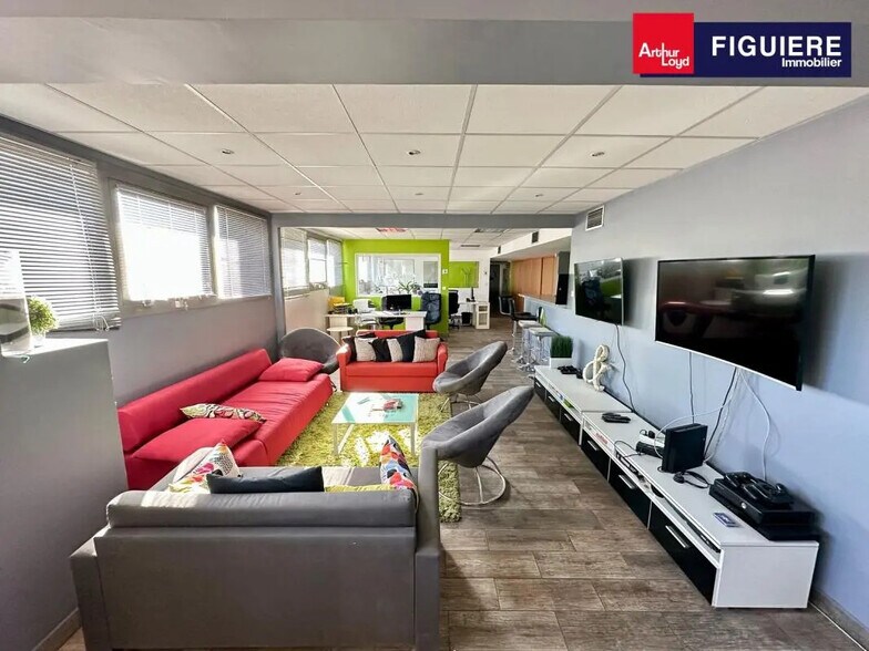 Bureau dans Aix-en-Provence à louer - Photo de l’immeuble – Image 2 sur 13