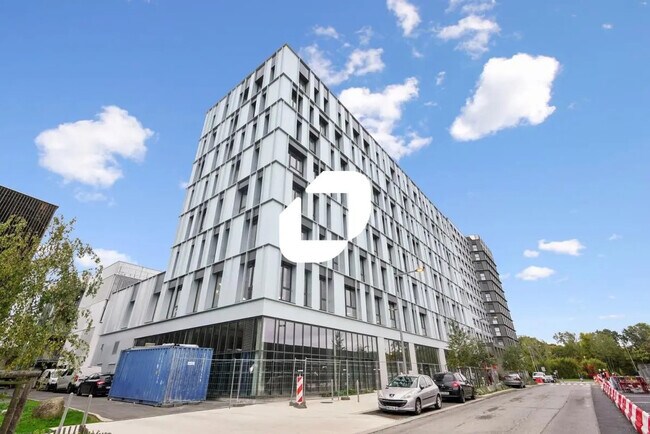 Plus de détails pour Bureau à vendre